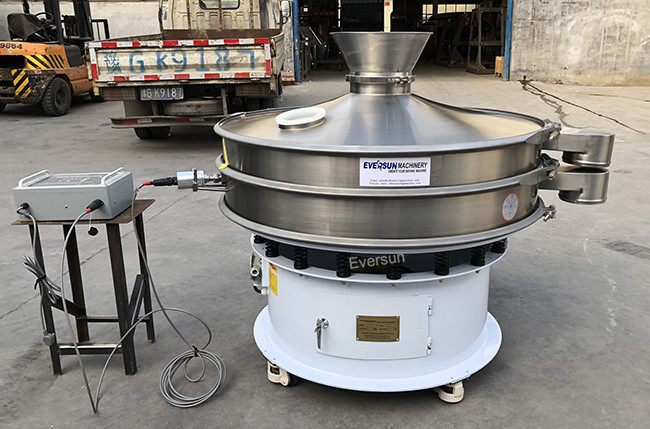 15 - 30 Degree Vibrating Screening Machine 1000mm Screen Size 1200*1000*1000mm Dimension