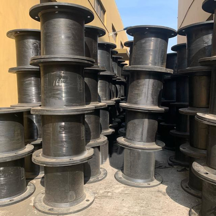 UV Resistance Marine Cell Fender For Vessel And Wharf