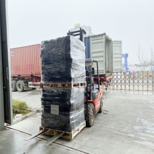 HDPE Geocell GM660-200mm Erosion Control System for 3:1 Slopes, Textured Surface