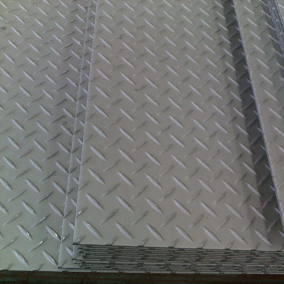 AISI304 AISI316L Stainless Steel Checkered Plate Anti-slip Stainless Steel Sheet