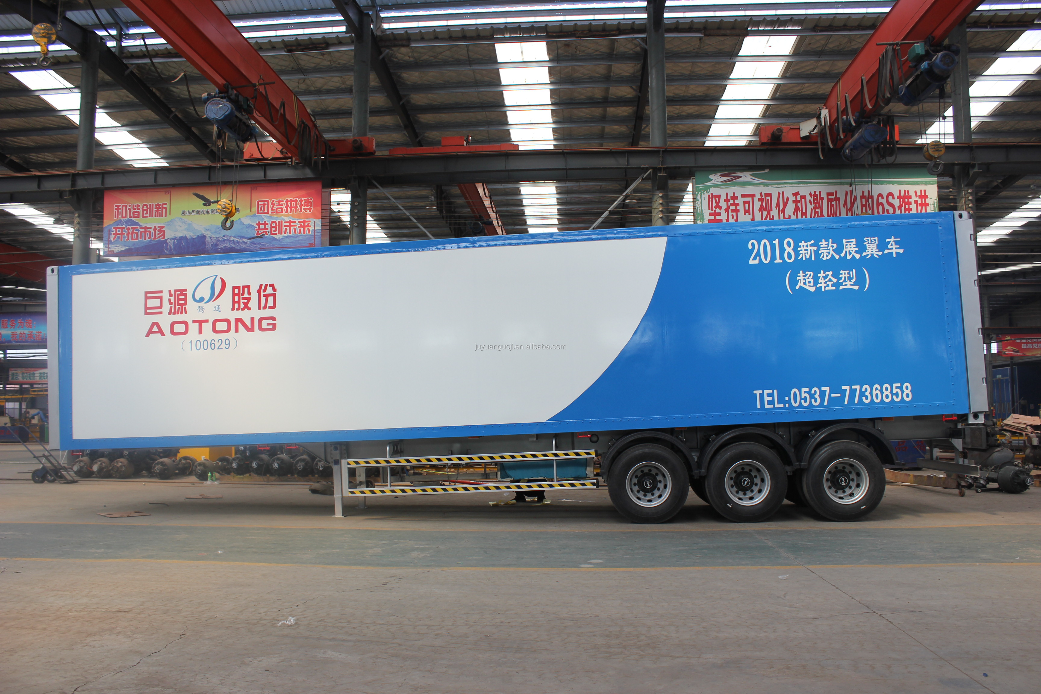 40 Tons Max Payload 13 Ton Axle Enclosed Dry Wing Van Semi Trailer for Express Logistics