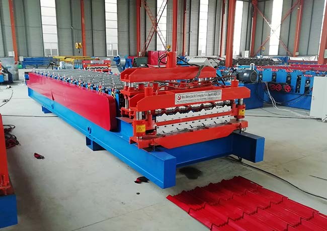 Middle Plate 16mm Steel Sheet Roll Forming Machine With Two Different Profile Design