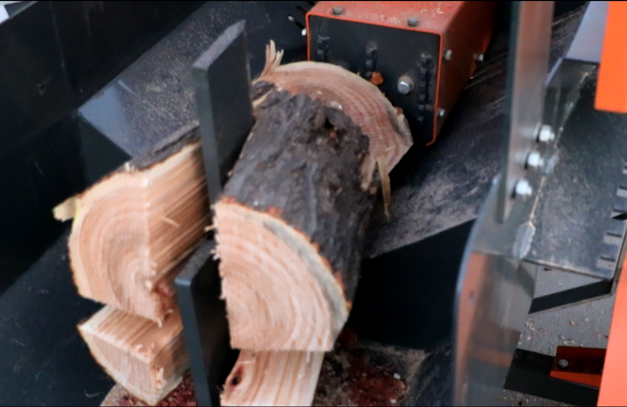 Firewood Processing Made Easy with this Gasoline Firewood Splitter