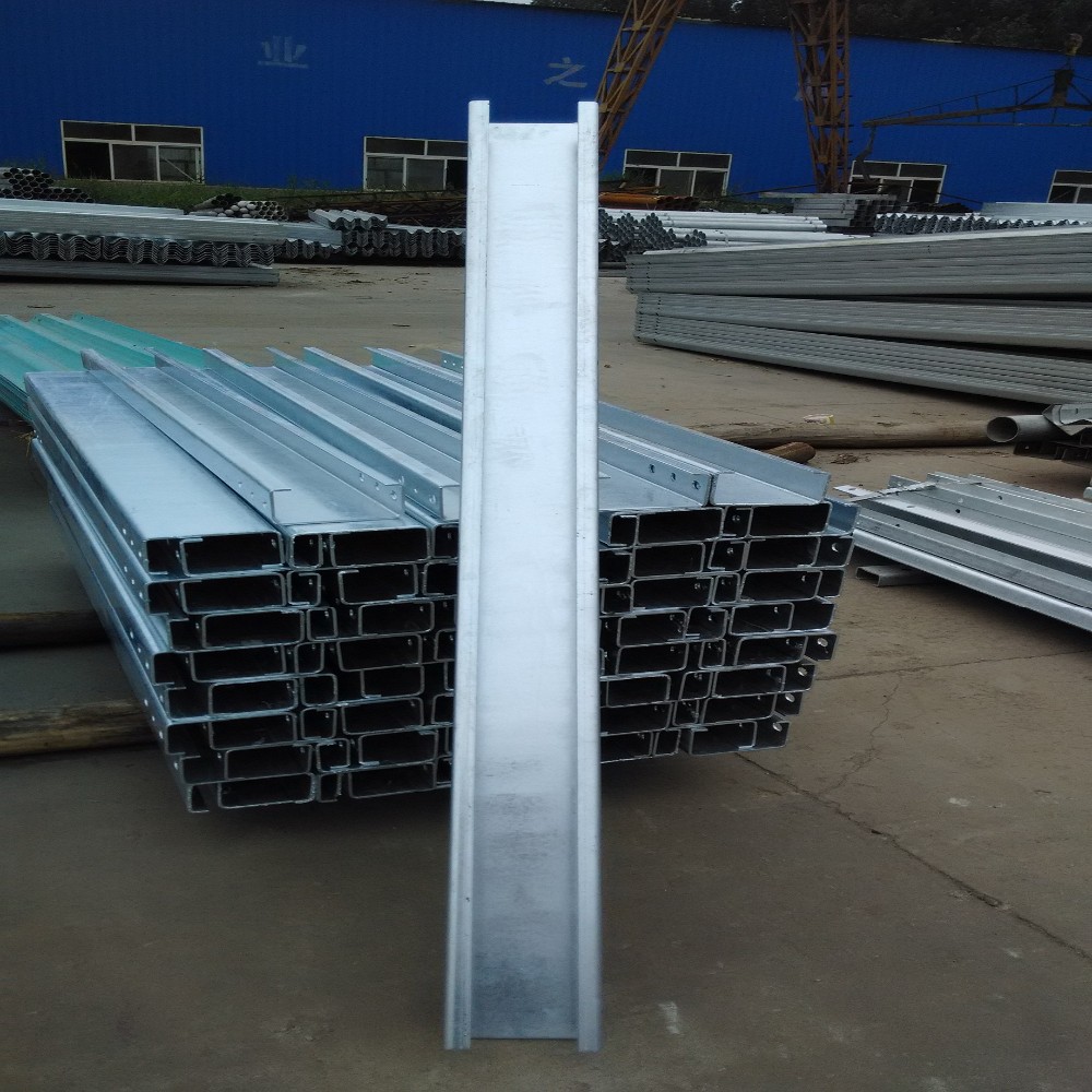 Hot Dipped Galvanized Steel Highway Guardrail Fishtail End for Road Protection Barrier
