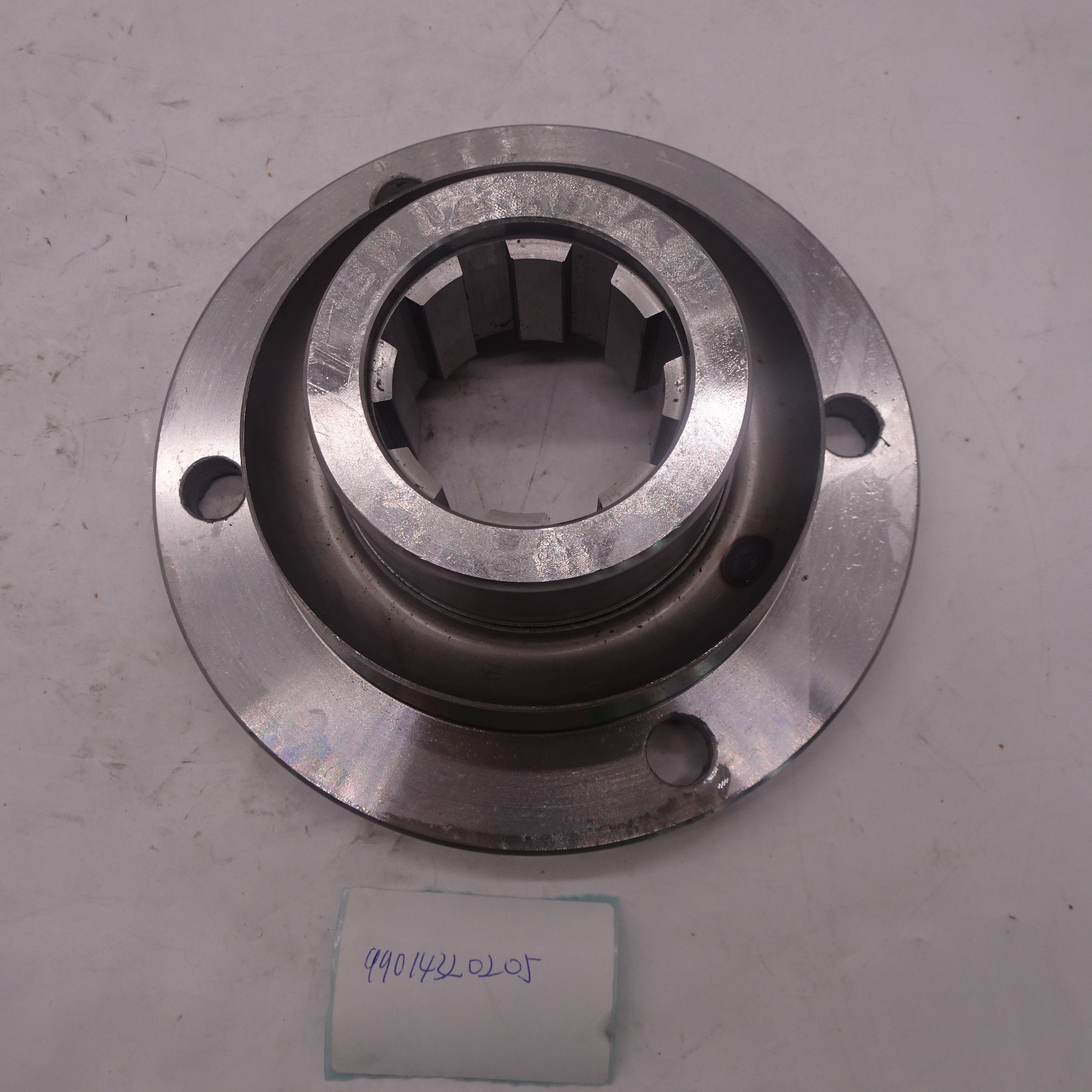 STR middle bridge through shaft flange 99014320205 middle bridge flange for HOWO
