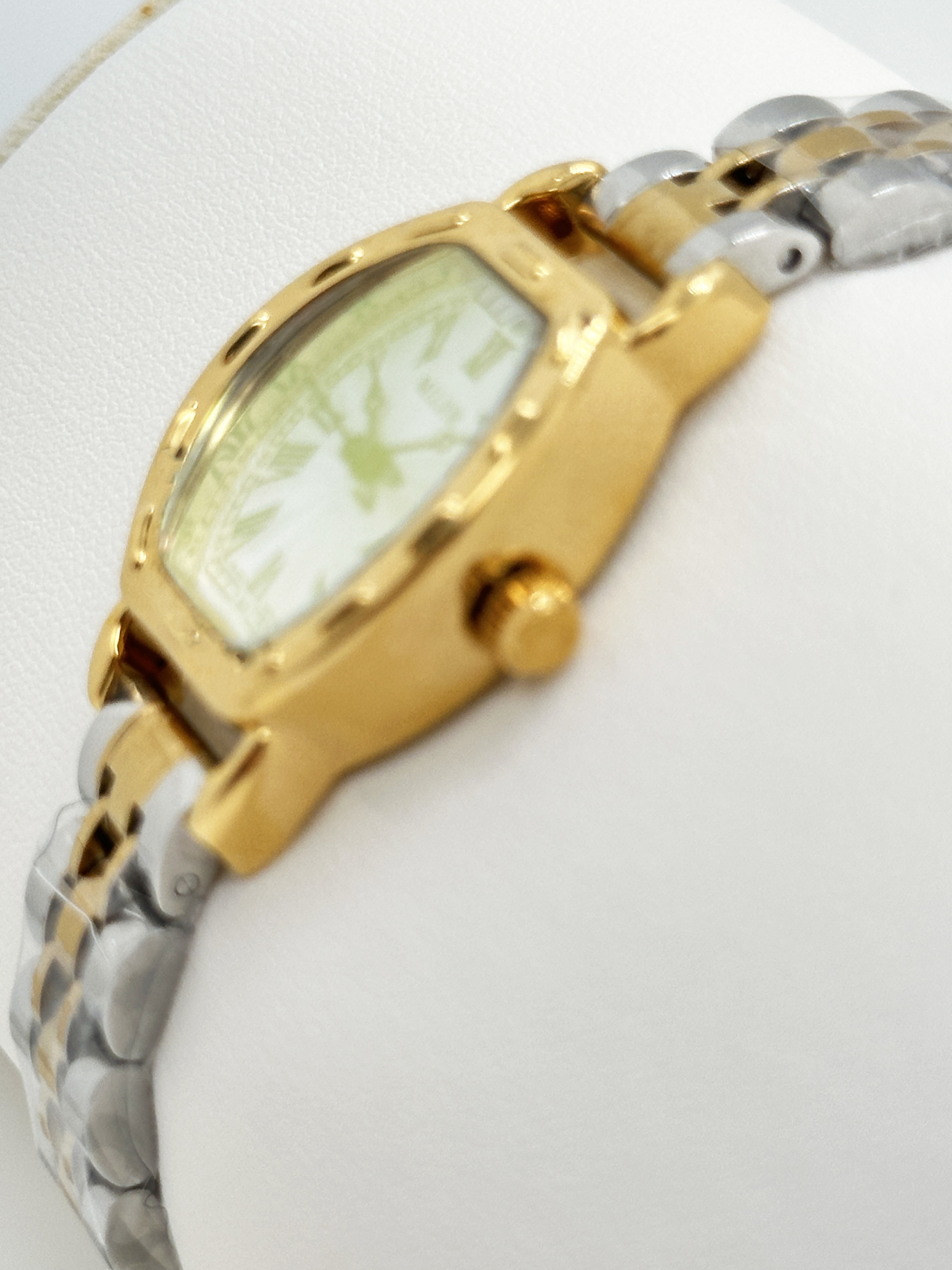 Custom Logo Quartz Wrist Watches Mixed With Gold And Silver