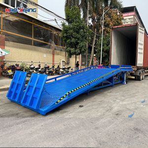 Trailers 10T Portable Dock Ramp Temporary Loading Dock Ramp Customized