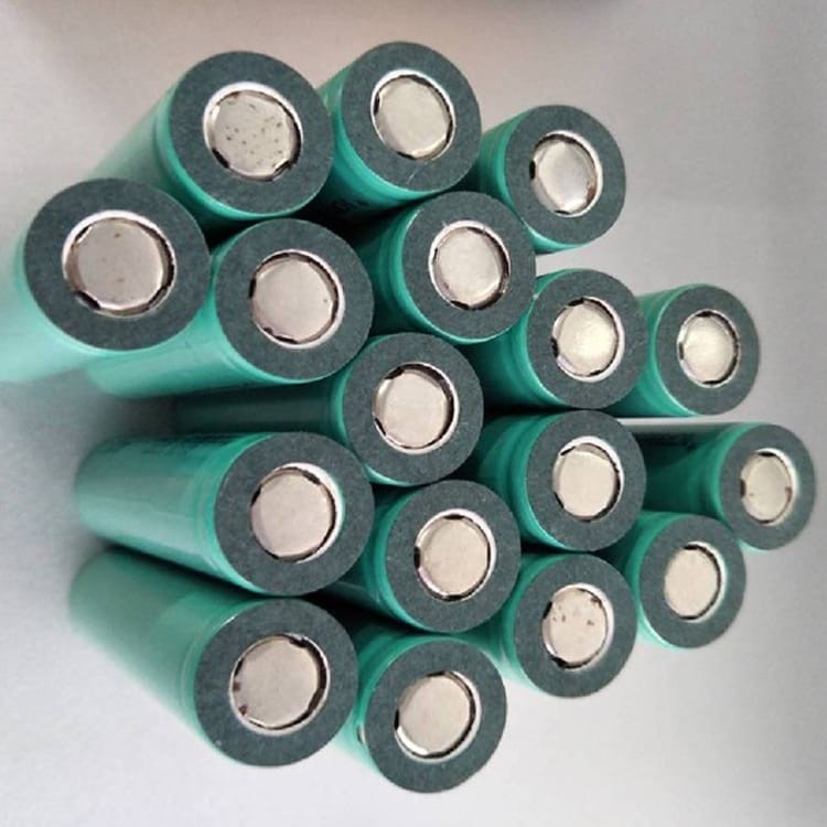 18650 21700 Cylindrical Battery Cell Sticking Machine Insulation Paper