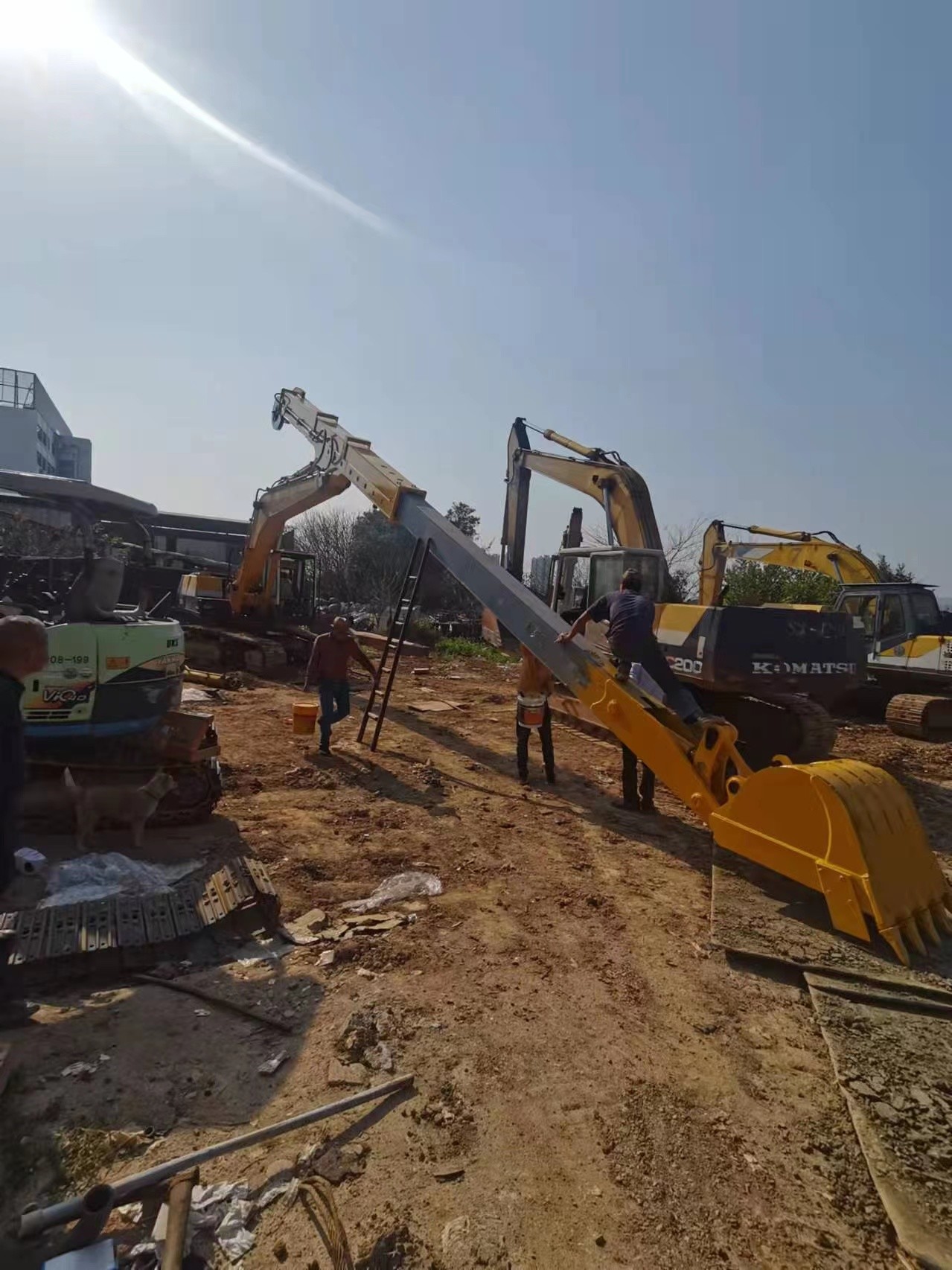 PC200 ZX200 CAT320 Excavator Telescopic Boom Digger Arm Wear Resistant