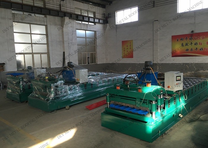 PLC 4.5T Metal Roofing Machine 1250mm Ibr Roof Sheet Forming Machine
