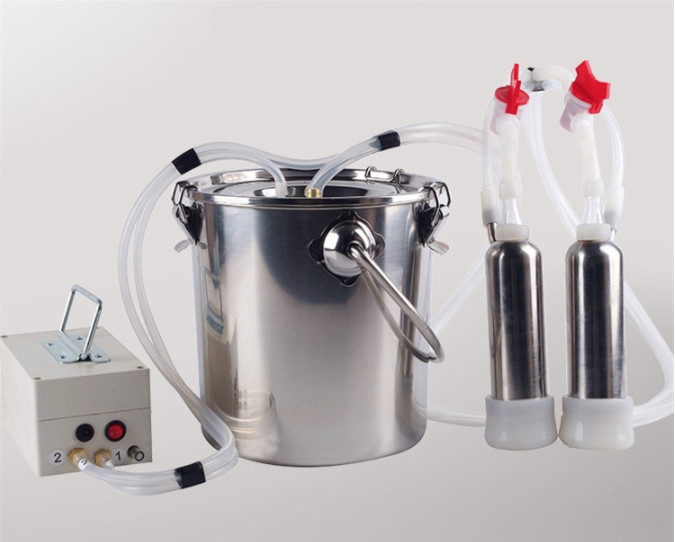 Single Bucket Piston Pump Portable Milking Machine Professional Small Cow Goat