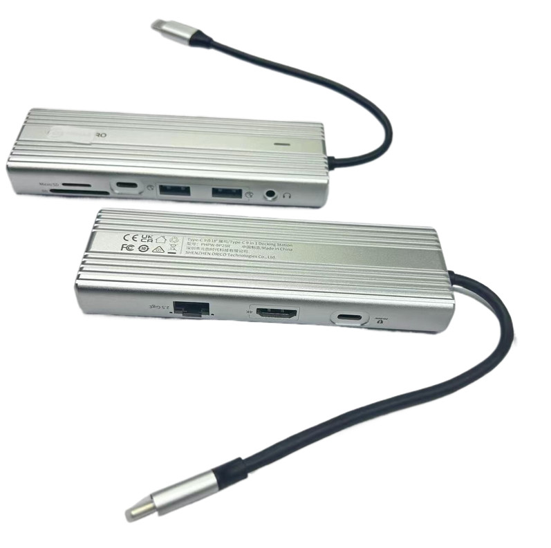 Convenient Silver USB C Docking Station with Displaylink IC and USB 3.0 Ports