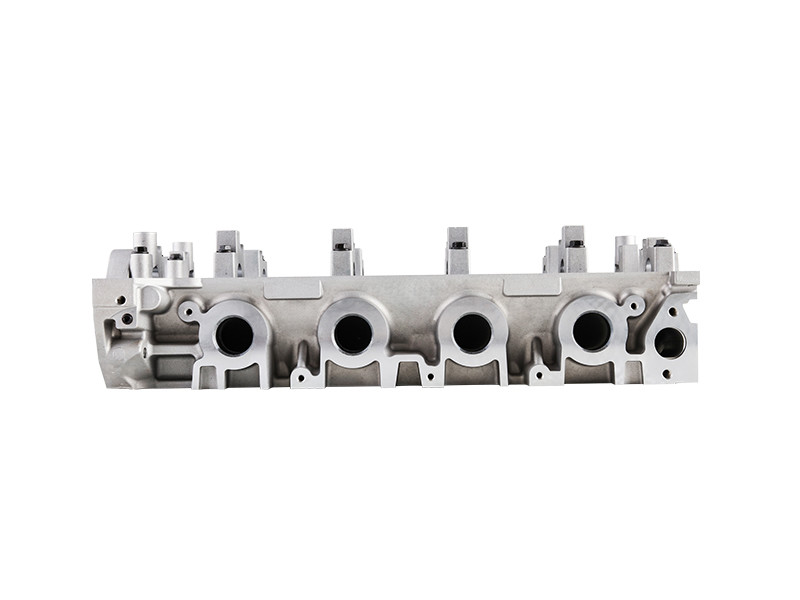 Automotive Engine Cylinder Head For NISSAN G9U730 Diesel Engine Spare Parts