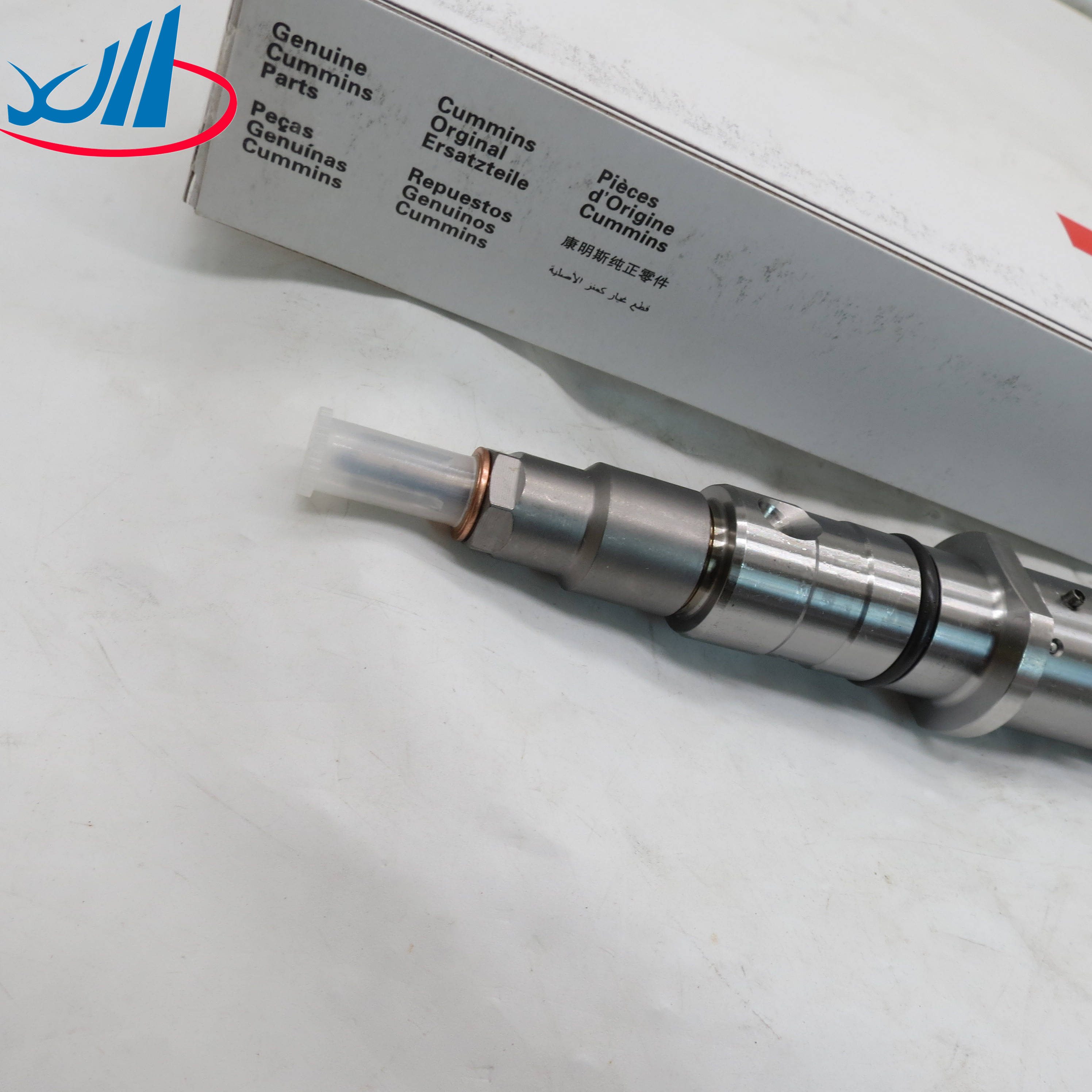 Heavy Duty Truck Parts Common Rail Fuel Injector 5272937 0445120304