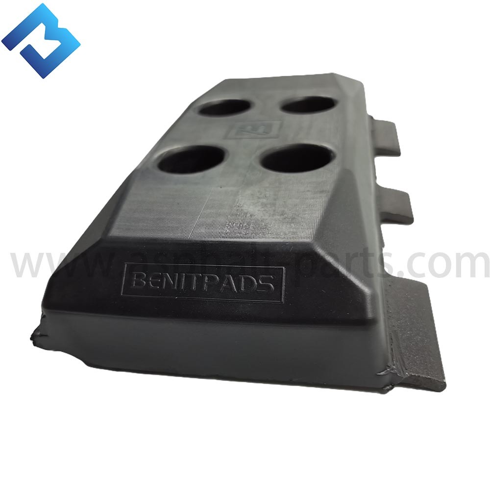 2372467 300mm Paver Rubber Track Pads Asphalt Paver Parts