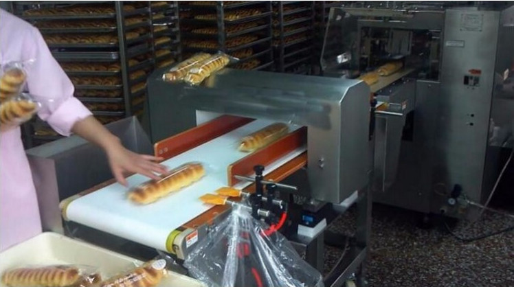 Industrial Metal Detector Machine Food Grade Automatic For Snacks