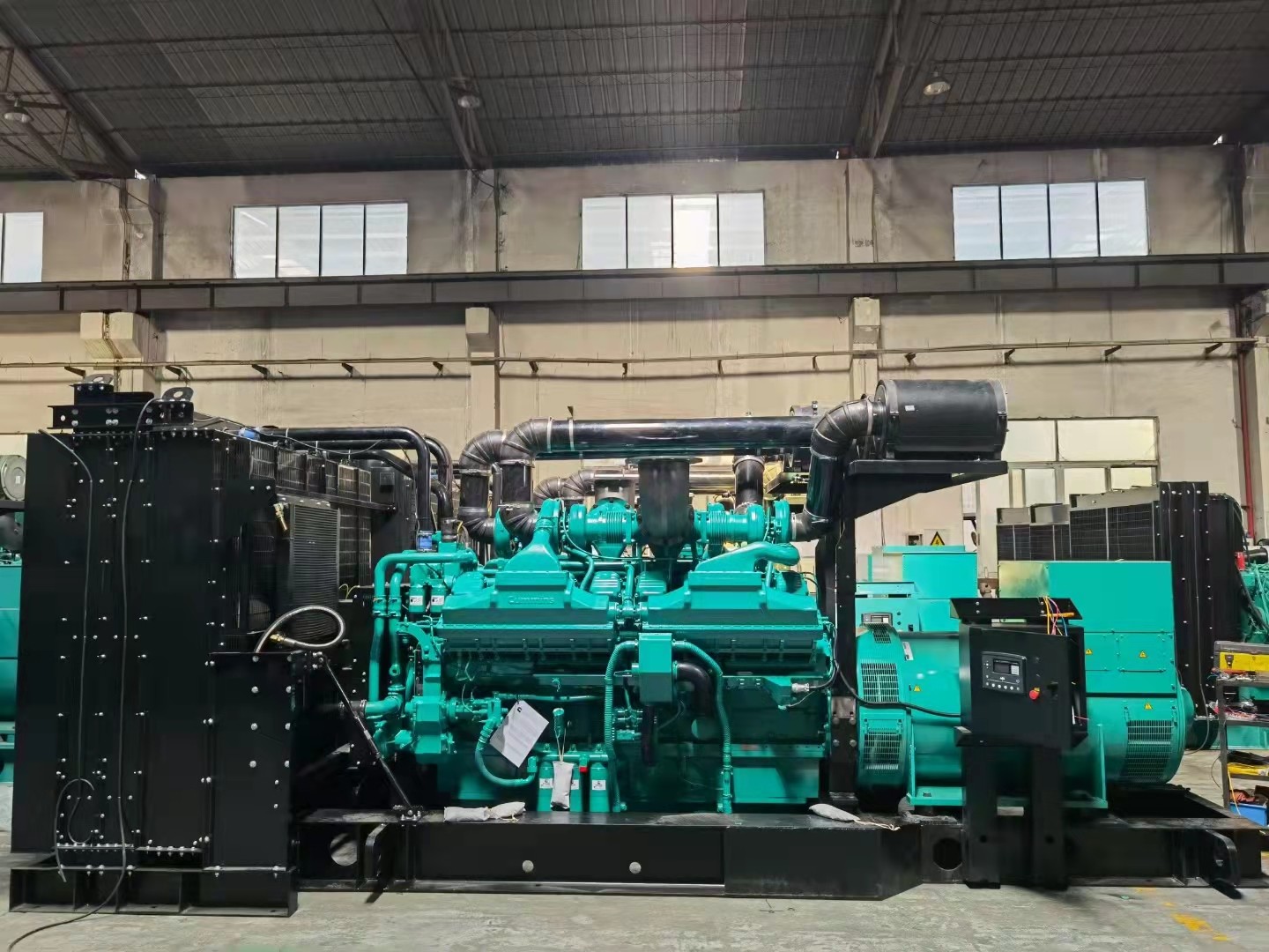 1800KW 2250KVA Cummins Genset QSK60-G4 Diesel Generator Set