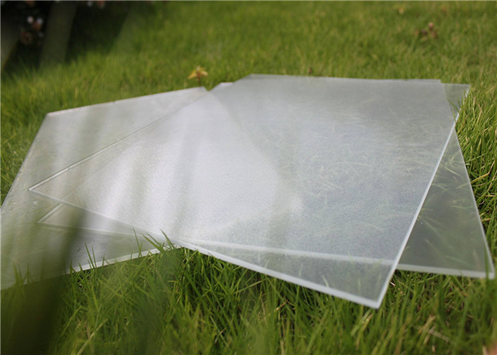 Clear Tempered Solar Panel Glass 3.2mm 4.0mm Thickness With High Solar Transmittance