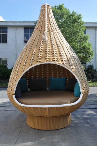 Durable Discount Rattan Furniture 7PCS Rattan Hanging Chair / Daybed With Round