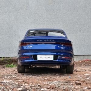 BYD Qin Plus DMI Hybrid BYD EV Car With Lithium Iron Phosphate Battery