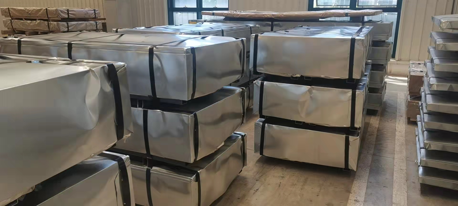 package-img