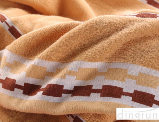 Jacquard Style Microcotton Bath Towels Natural Anti Bacterial 400 Gsm