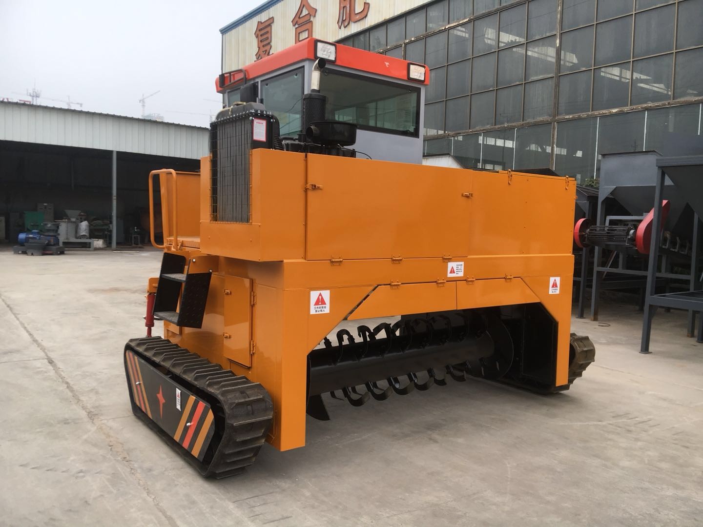 50 T/H Compost Windrow Turner Organic Fertilizer Production Line For Animal Dung