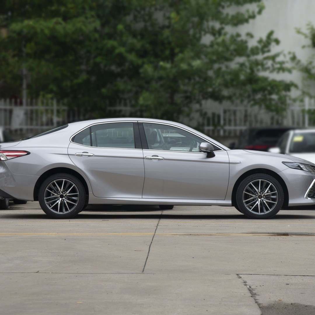 2023 GAC To-yota C-amry EV Auto Electric 4-door 5-seats with E-CVT Continuously Variable Transmission and 2825mm Wheelbase