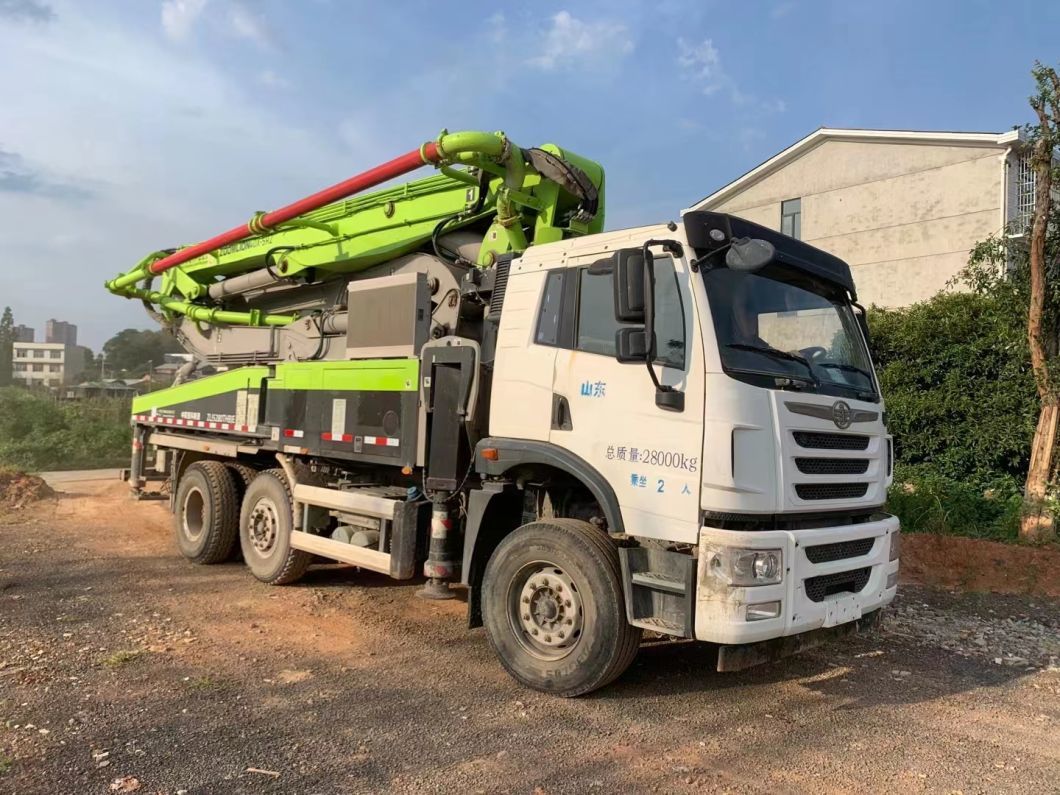 Construction Equipment Concrete Boom Pump 40m Used Concrete Pump Truck