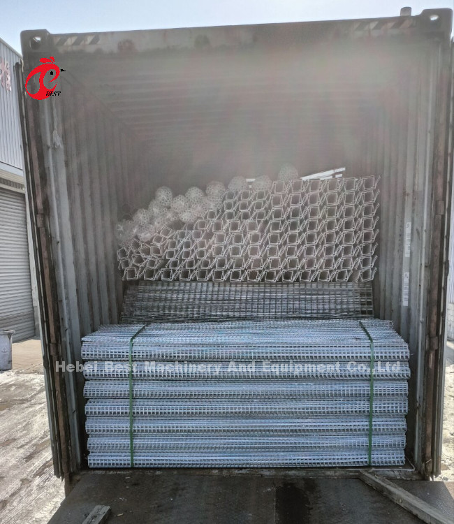 2.2m By 2.4m By 1.95m Layer Battery Cage System 4 Tier 160 Capacity Sandy