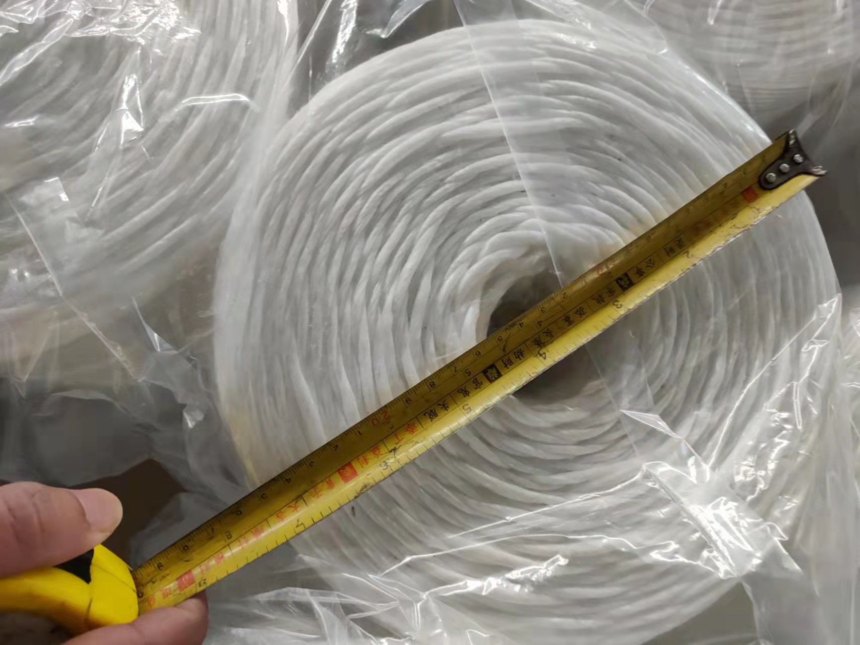 7.4g/M 9kg/Roll 276kgf Hay Reaper Binder Twine , UV Treated Pp Bailing Twine
