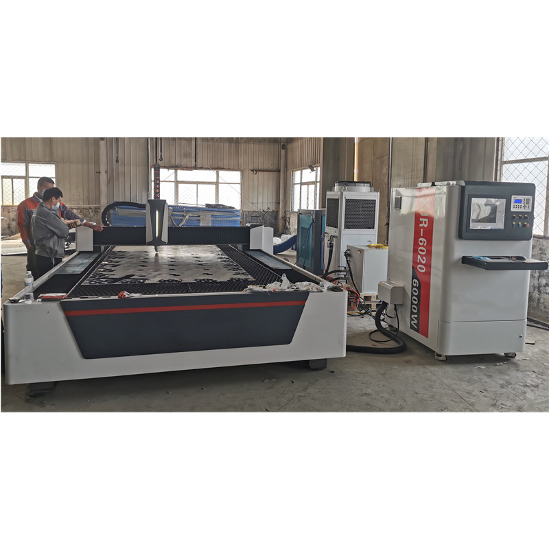 Sheet Metal Industrial Laser Cutting Machine Water Cooling High Productivity