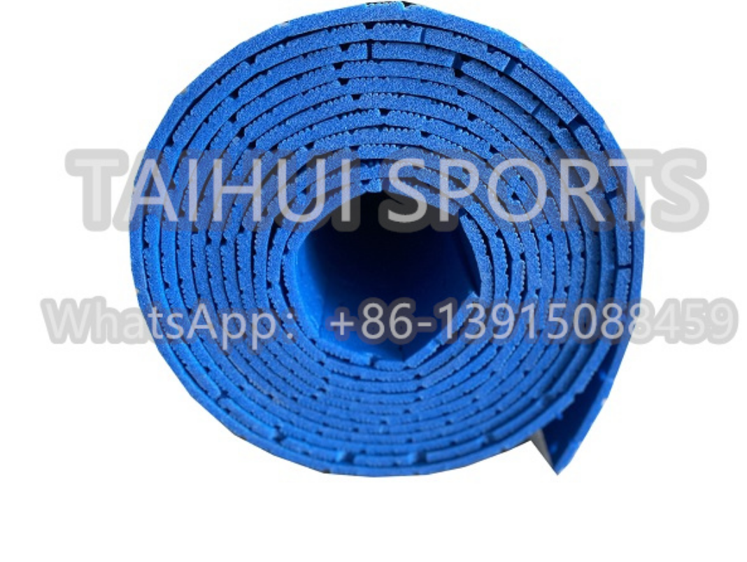 30-70kg/m3 Shock Pad Patterned Poly Ethylene Friendly-Environment for Soccer Field/Golf Field/Rugby Field/Hockey Field