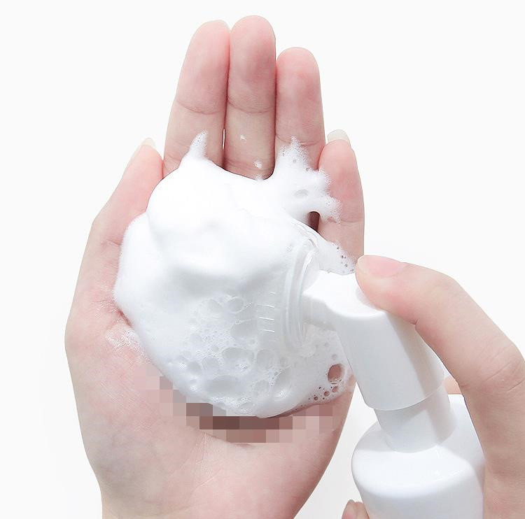 PET 50ml 100ml 150ml Empty Foam Pump Bottles For Cosmetic Foam Soap Custom Patterns