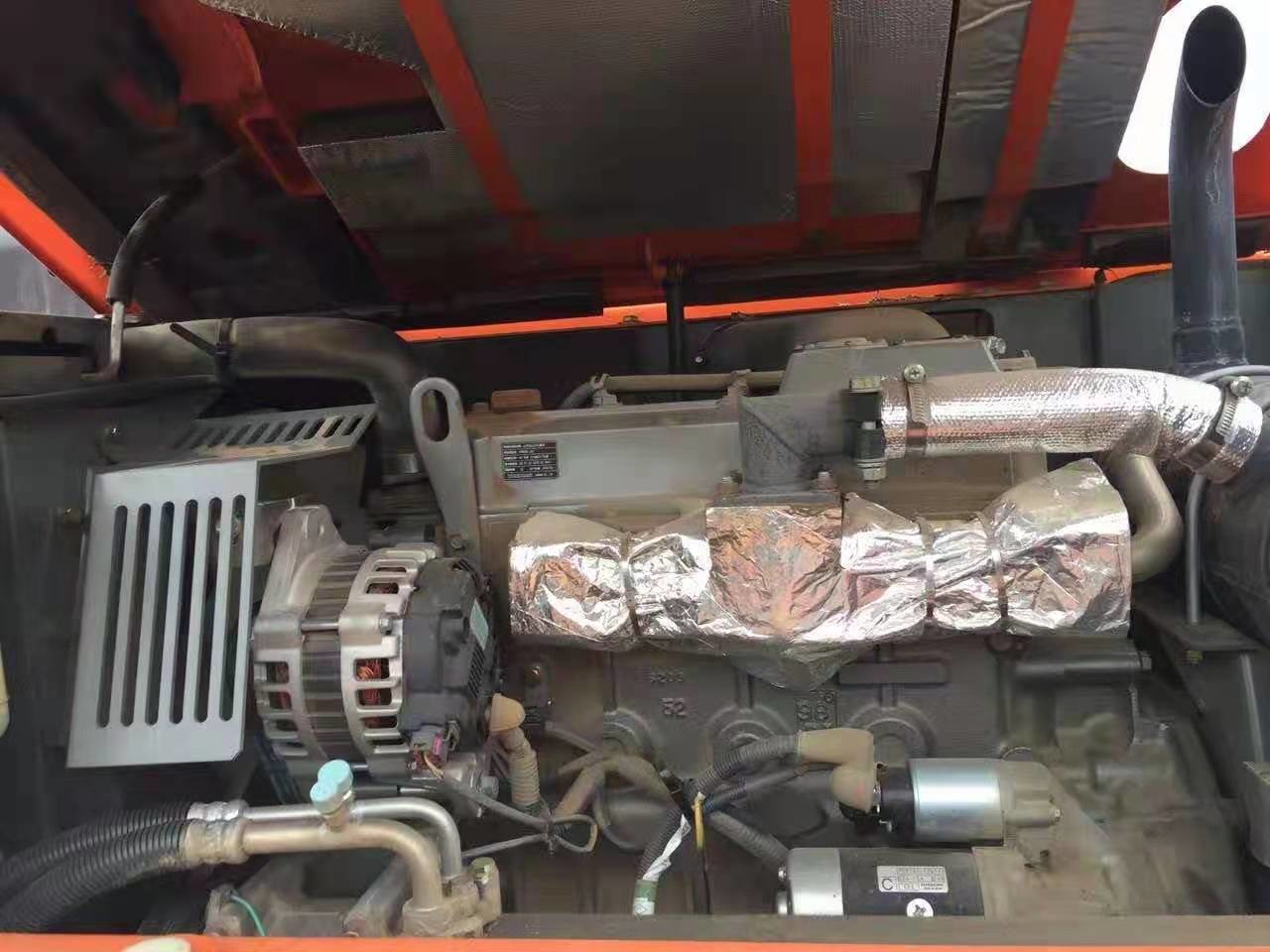 Red Japan Isuzu Engine ZX70-5A Hitachi 7 Ton Excavator