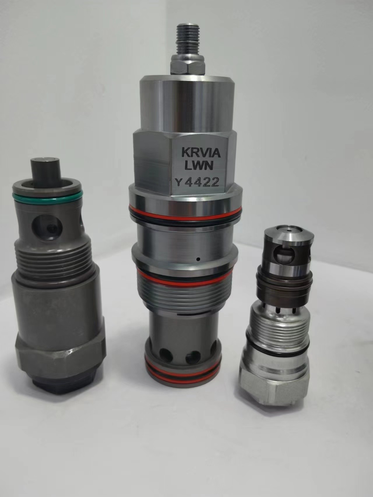 Customized Pressure Hydraulic Relief Valve 420bar 760lpm With Flow