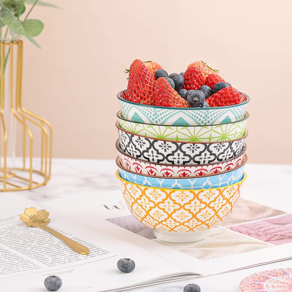 Colorful Soup Ceramic Bowl , Porcelain Bowl Microwave Safe With Custom Logo