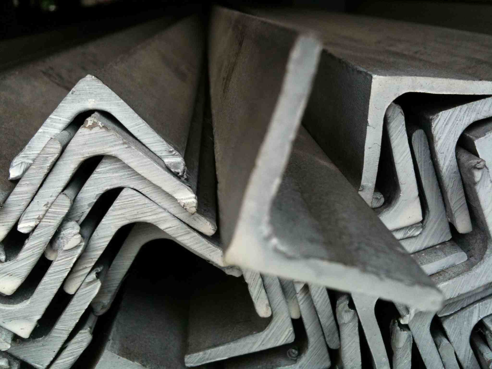 Cold drawn Sand blasting , Hairline A276 321 polished stainless steel angle ss bar