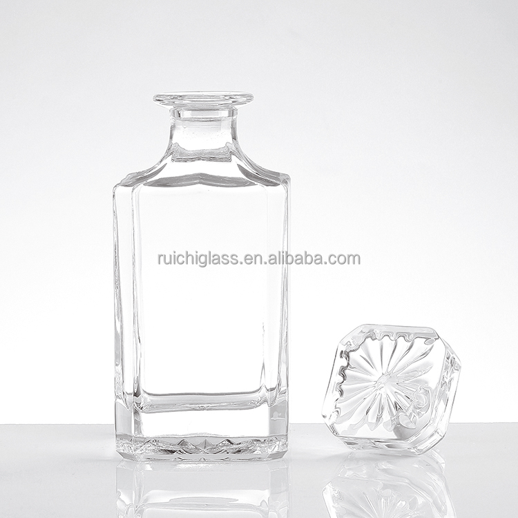 Hot Stamping Glass Bottle for Liquor Wine Whisky Vodka Tequila Transparent Emboss Design