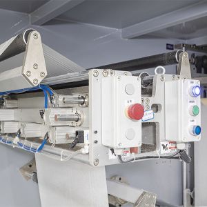 High Speed PLC Nursing Pad Making Machine Professional Customization