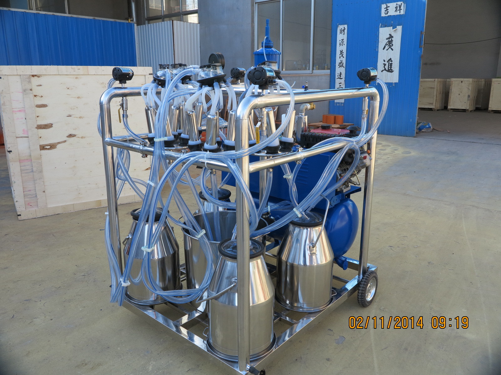 HL-JN03B Gasoline and Electric Motor Milking Machine with 4 Milking Bucket