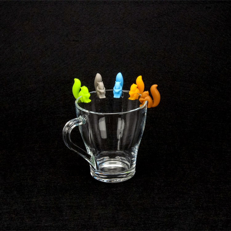hot sale silicone cute suction rubber wine glass colorful identifying cup marker