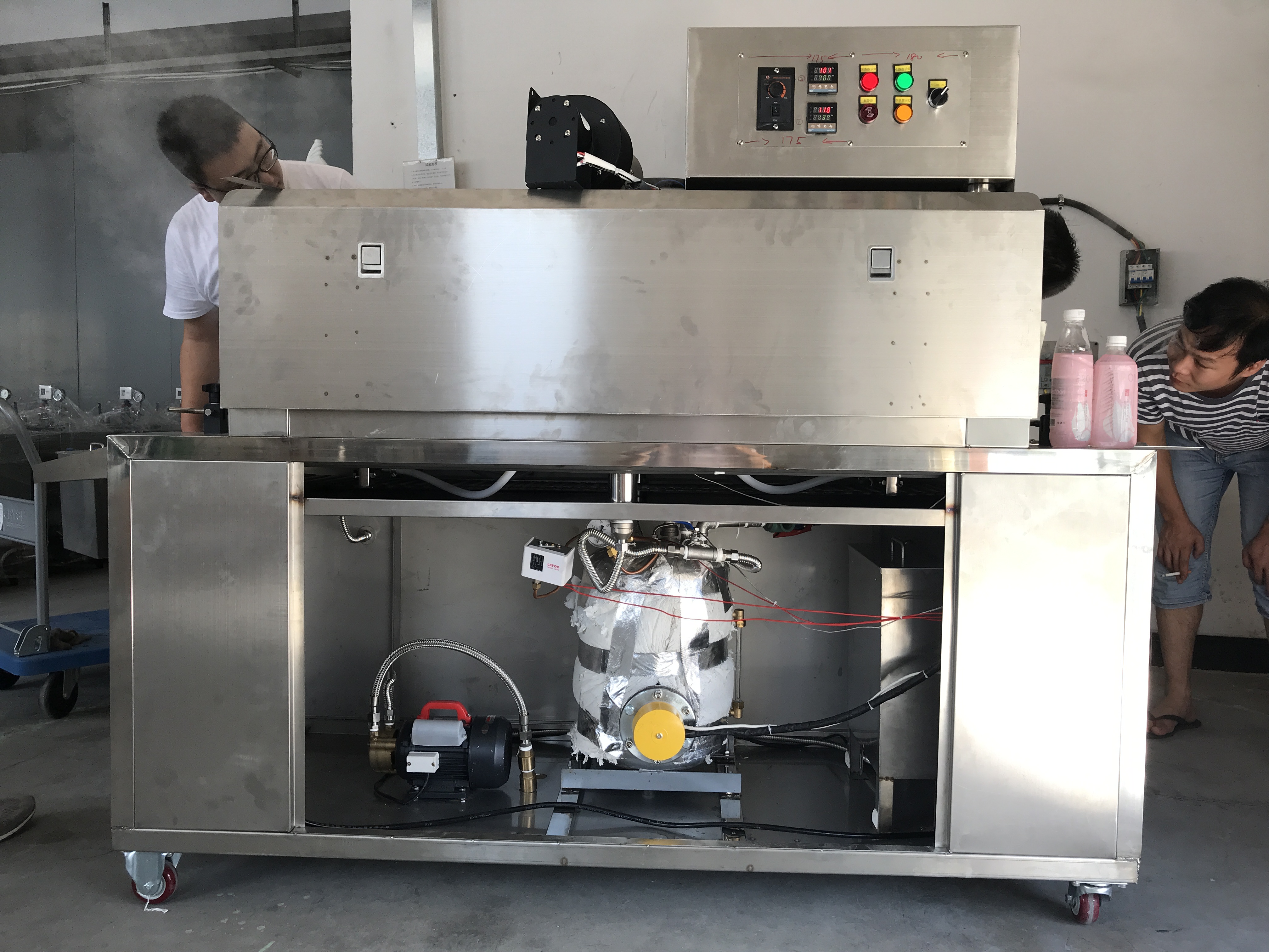 Steam Shrink Wrap Packing Machine Heat Thermal 380V 50 Hz OEM ODM