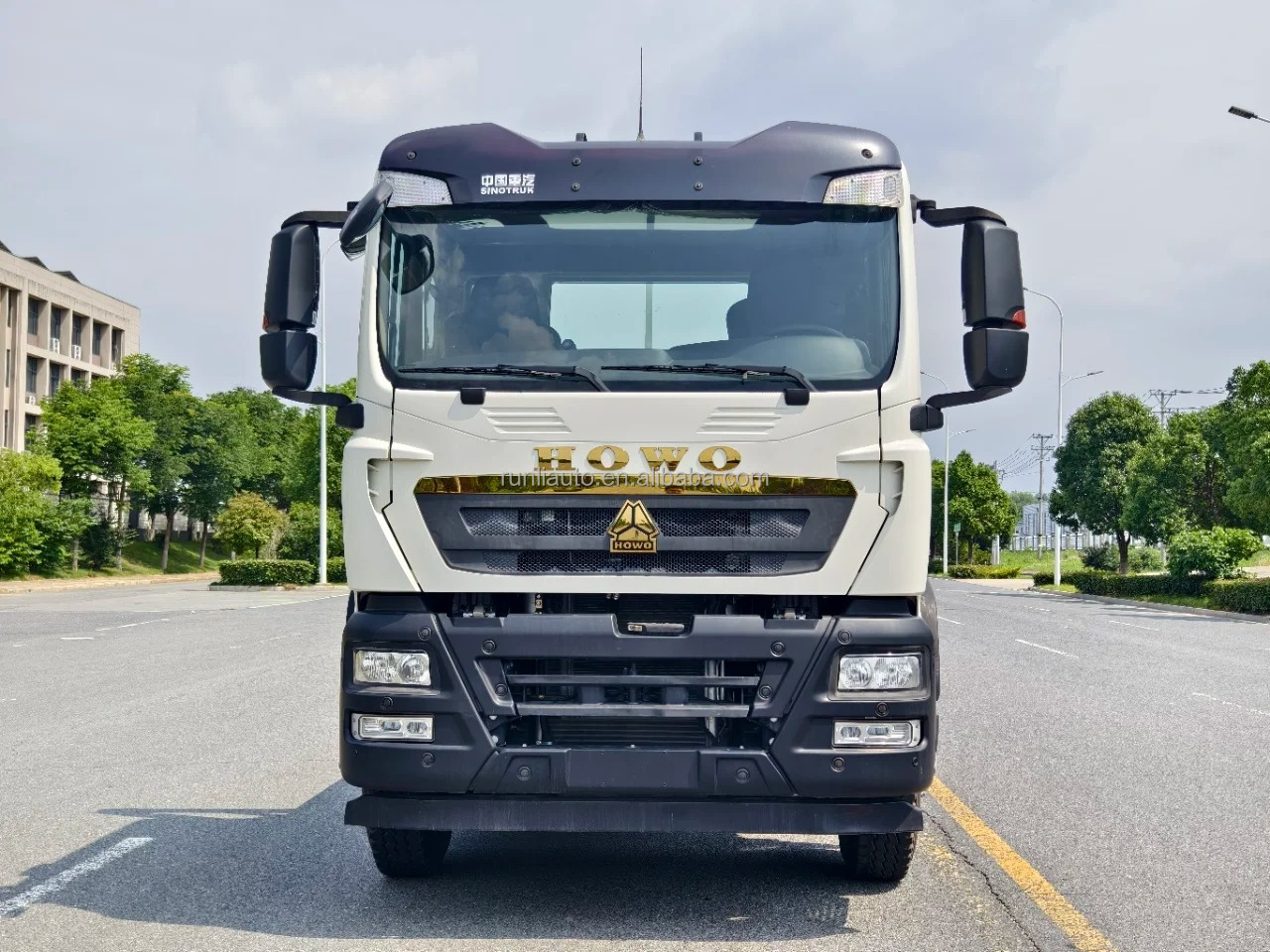 Factory HOWO 8X4 30 Ton Heavy Duty Towing Truck Flatbed Tow Truck