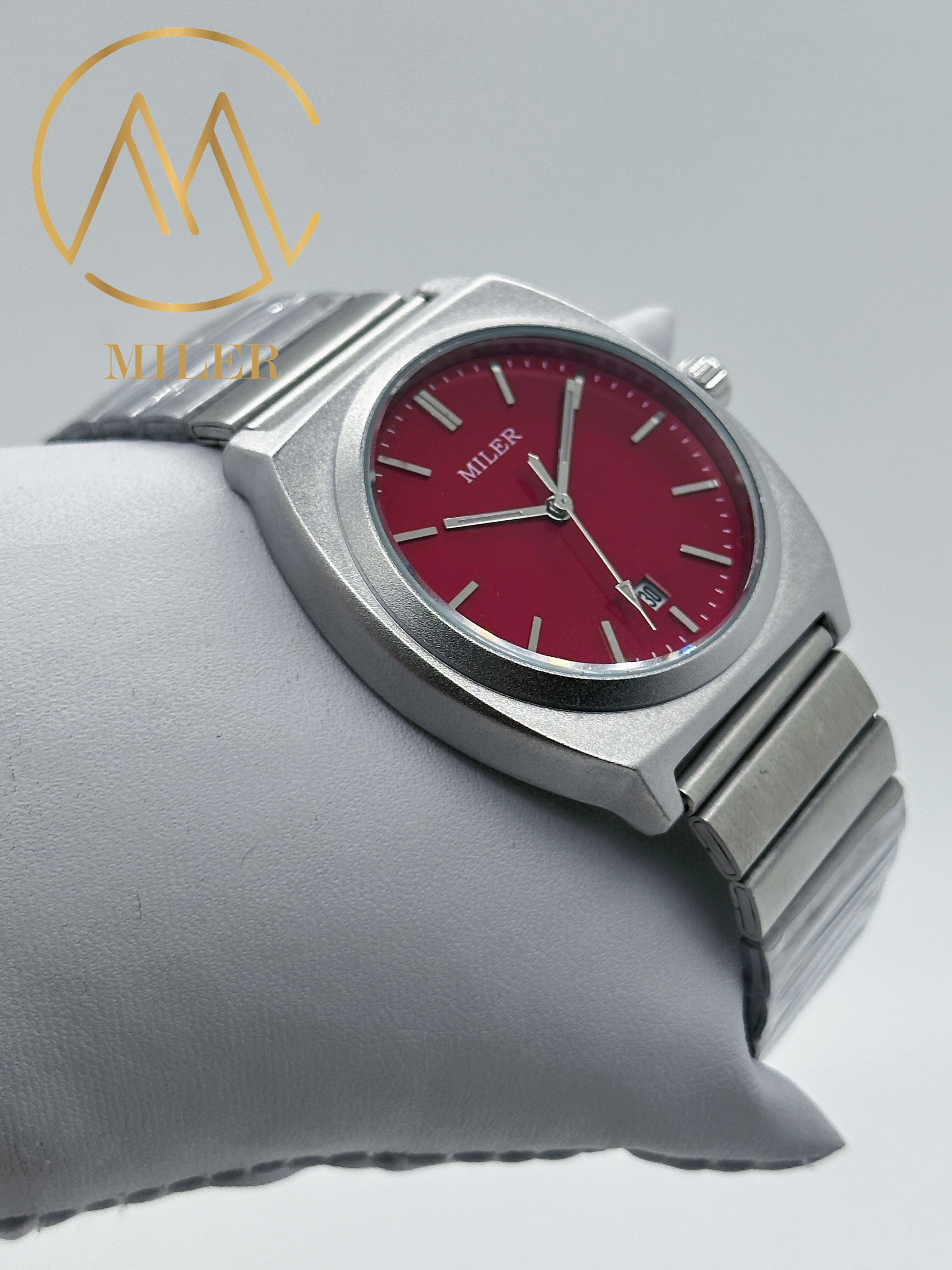 Luxury Quartz Watch Custom Logo Quartz Wrist Watch A Personalized Gift For Any Occasion