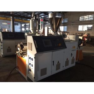 China Water Supplying Plastic Pipe Extrusion Line , Pvc Pipe Extrusion Machine on sale