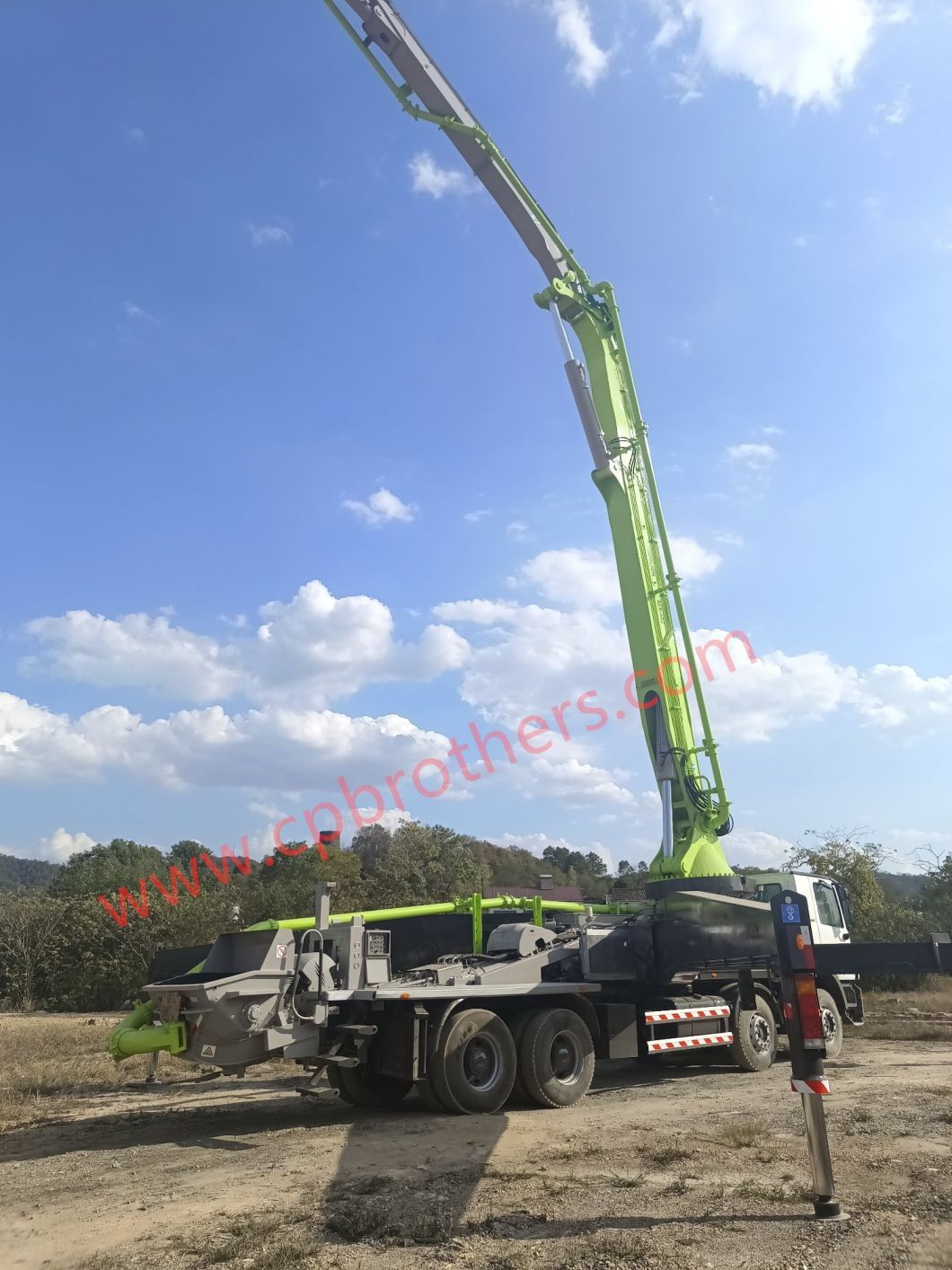 Popular Model in Large Job Site Renovated Zoomlion 2013 52m Concrete Pump Beton Boom Pump