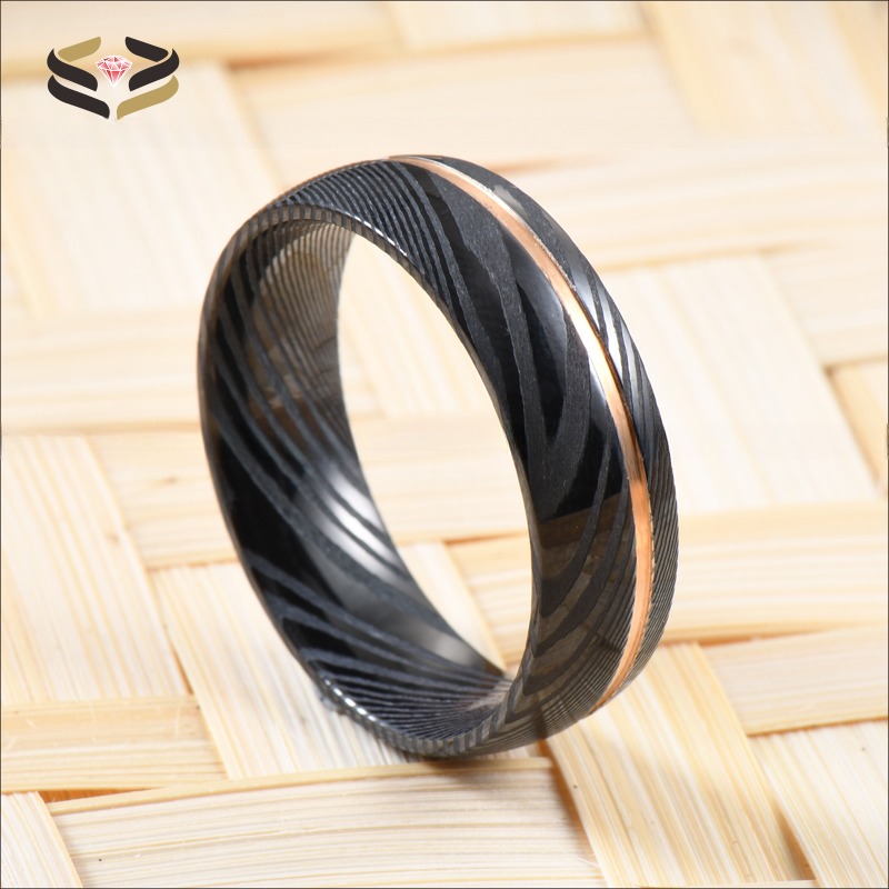 Custom Hammered Black Damascus Steel Rings Wedding 8mm Rose Gold Plated For Men