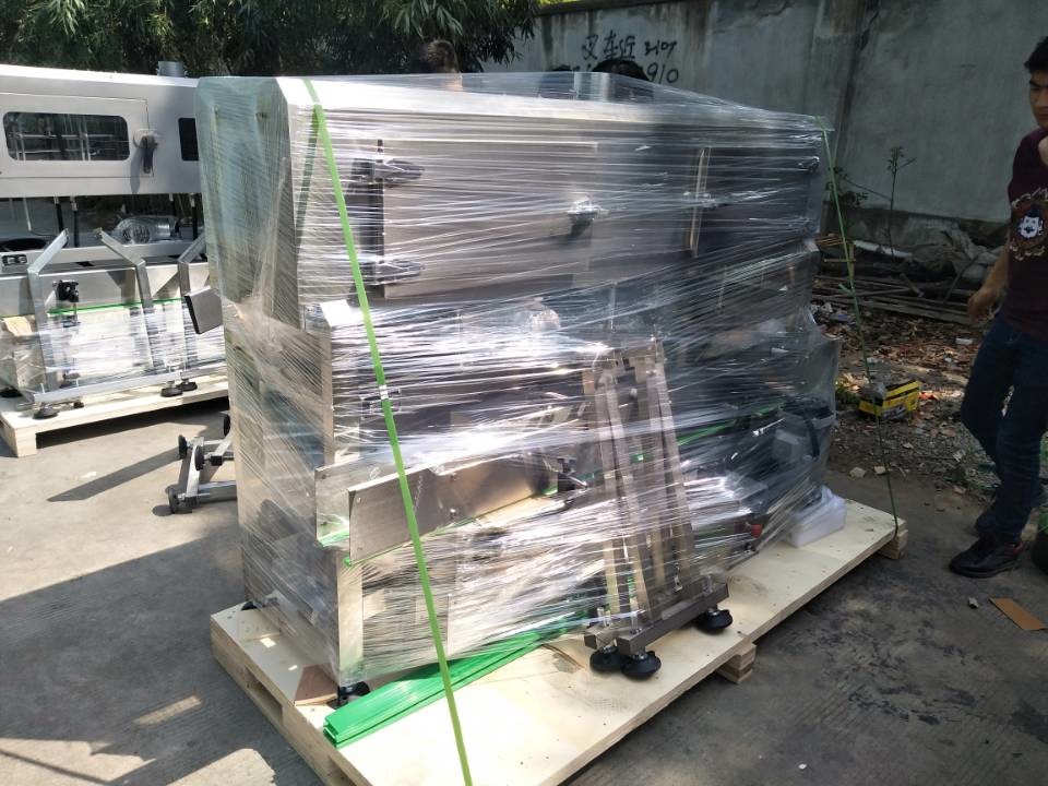 Newest factory produce steam bottle tunnel/semi automatic labeling machine