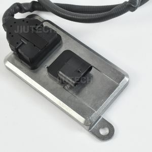 Nitrogen Oxygen Sensor For Cummins Nox 51154080015 5WK96618B